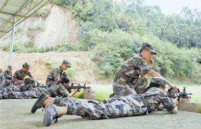 军训综艺爆料大全最新视频,最新视频揭秘精彩瞬间 第1张 军训综艺爆料大全最新视频,最新视频揭秘精彩瞬间 第1张